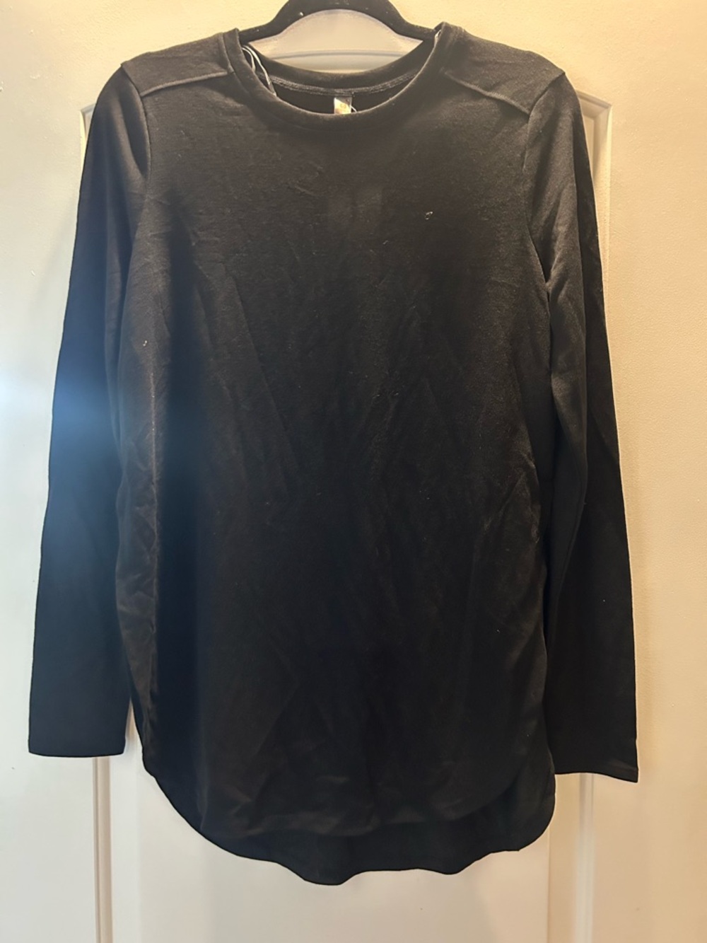 Mono B Black Long Sleeve Tunic Top